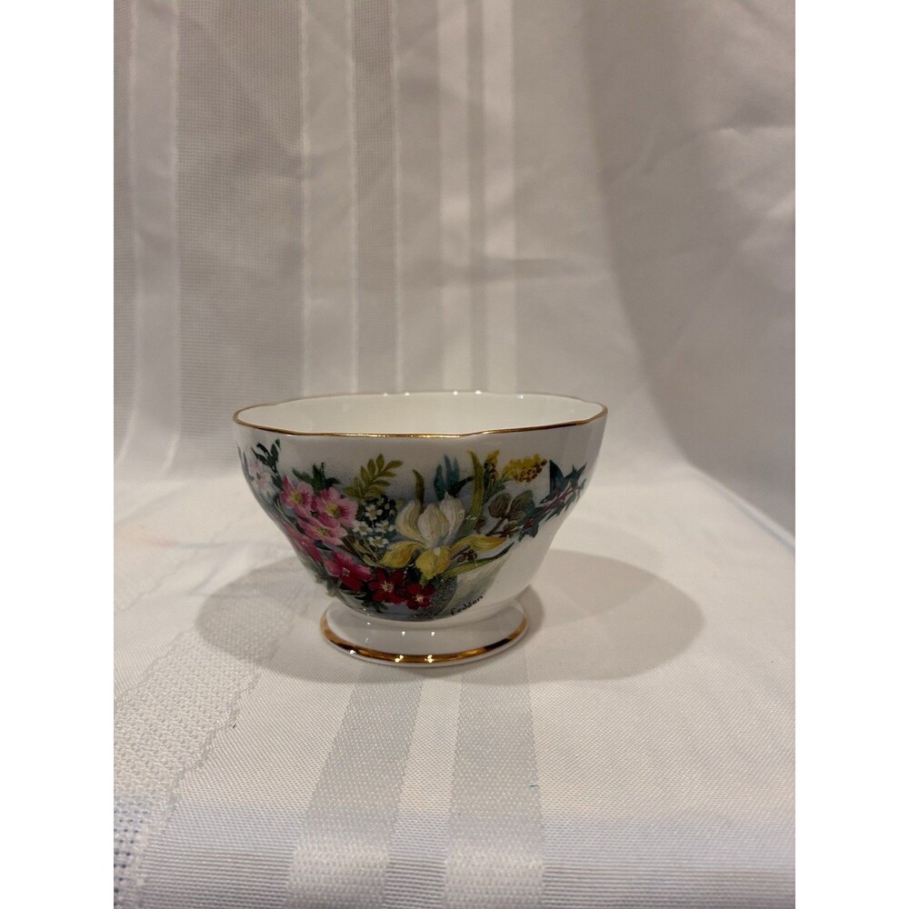 Queen Anne Fine Bone China England Floral Sugar Bowl